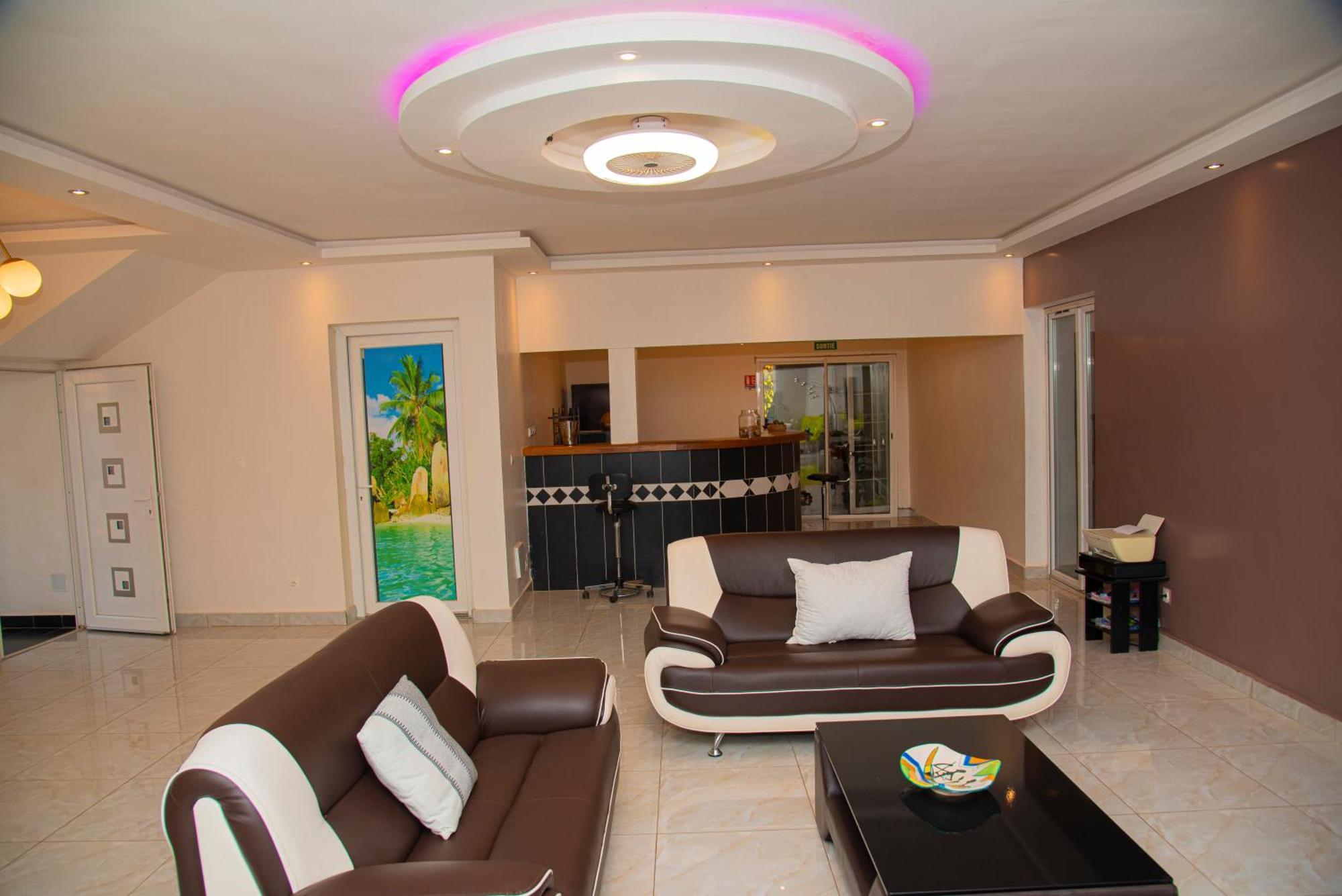 Chambres D'Hotes Villa Luciana Saly Exteriér fotografie